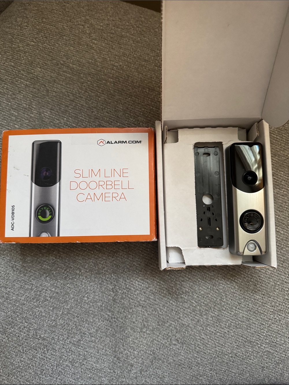 Slim Line Doorbell Camera in Silver